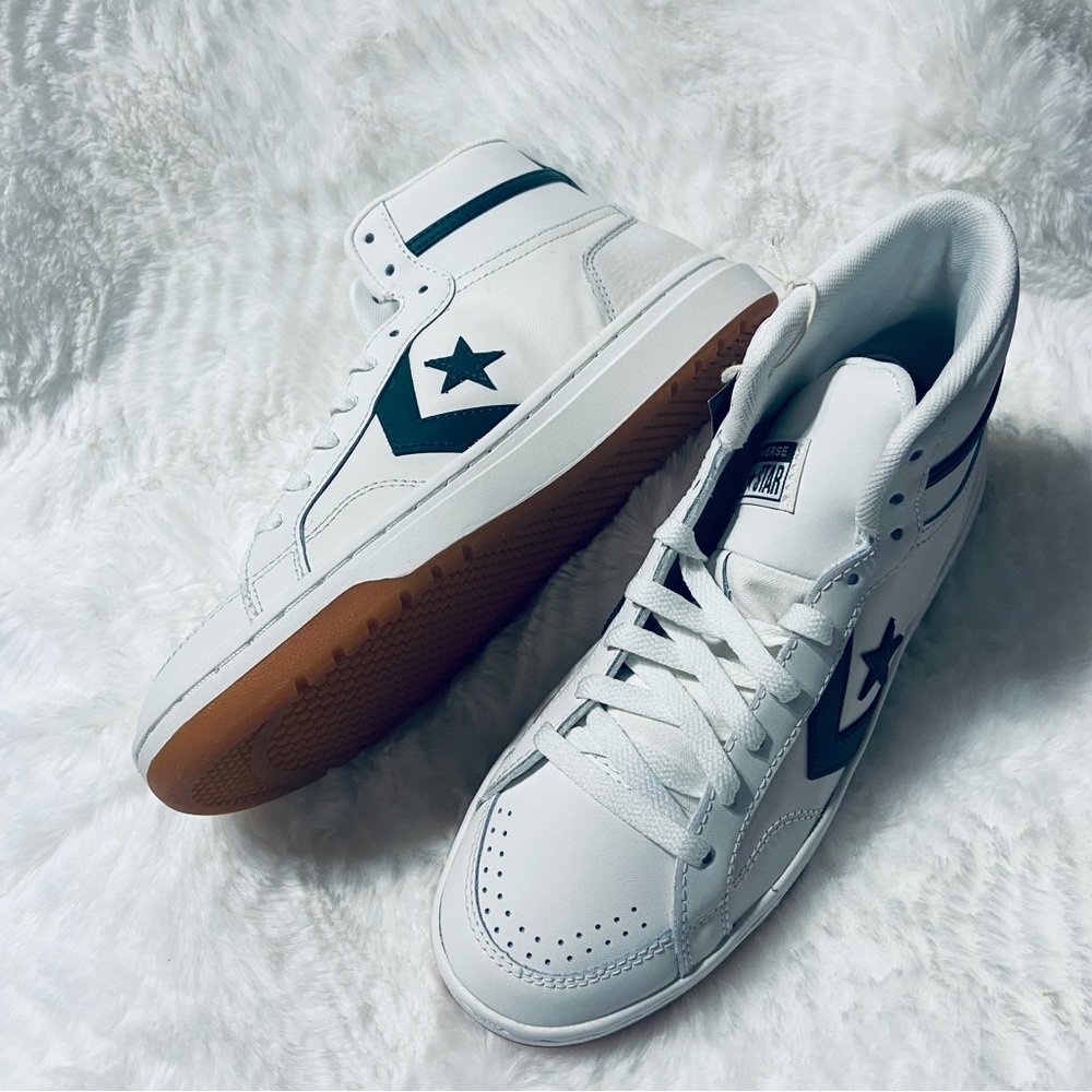 Converse Pro Blaze White and Green High-Top Speakers